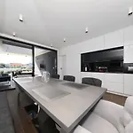 Homes4you K2 *