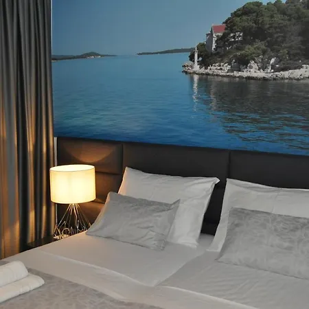 Homes4you K2 빌라 Pašman