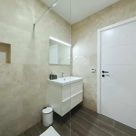 Homes4you K2 빌라