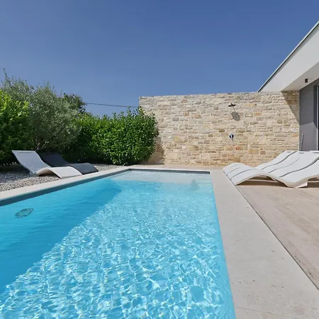 Villa Homes4you K2 *