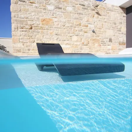 Homes4you K2 Villa Pasman