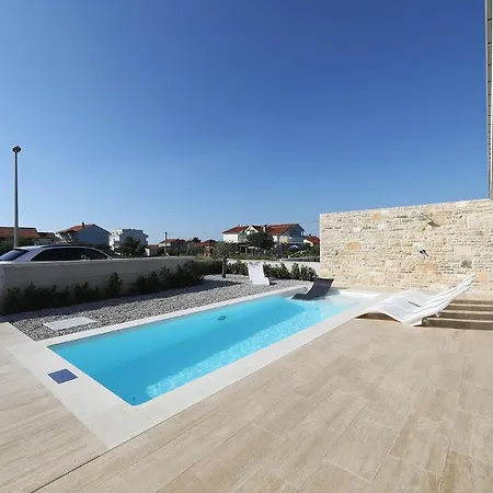 Villa Homes4you K2 *