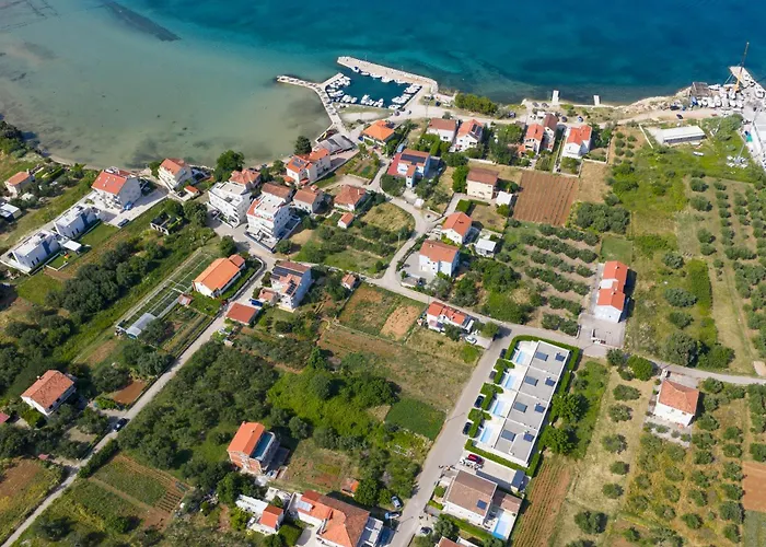 Homes4you K2 Вилла *