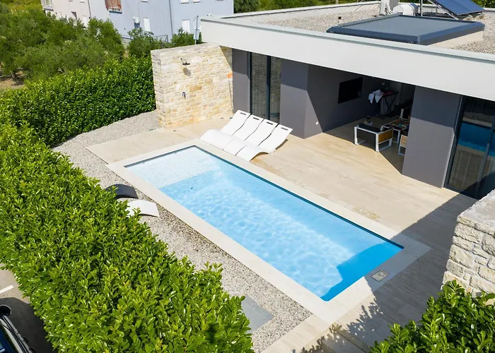 Homes4you K2 Вилла Пашман