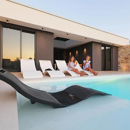 Homes4you K2 Villa *